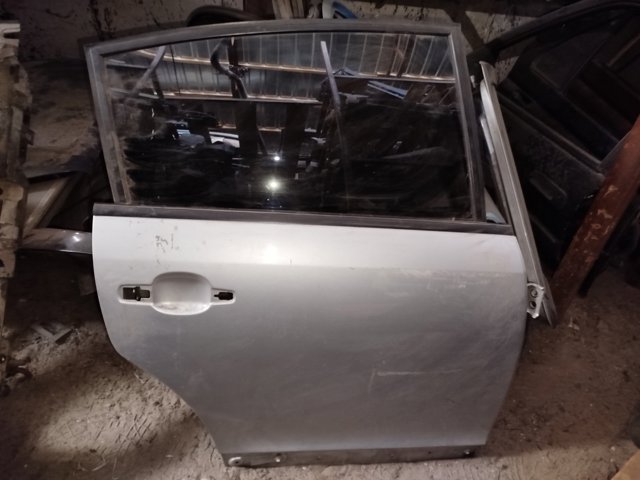 Двері задні, праві 9008N4 PEUGEOT