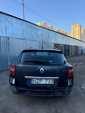 Задня ляда 901000821R RENAULT
