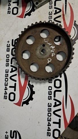 Зірочка приводу распредвала двигуна Опель Кадет E