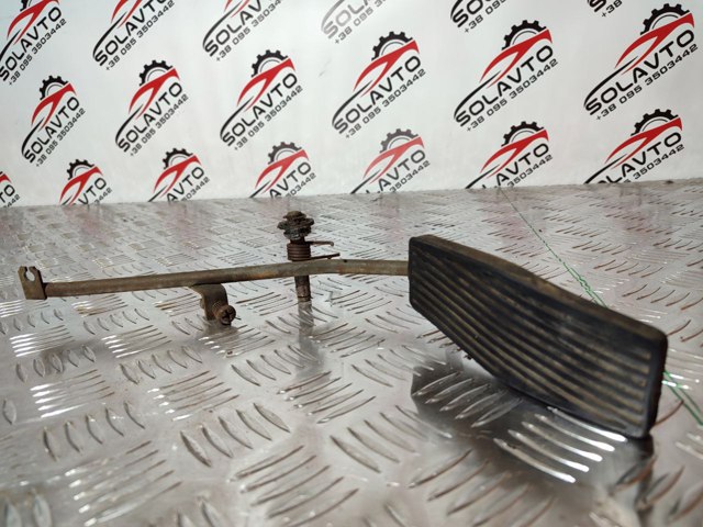 Педаль газу (акселератора) Opel Omega 16, 17, 19
