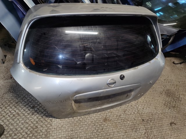 Скло заднє, 3/5-х двері (ляди) 90300BM400 NISSAN