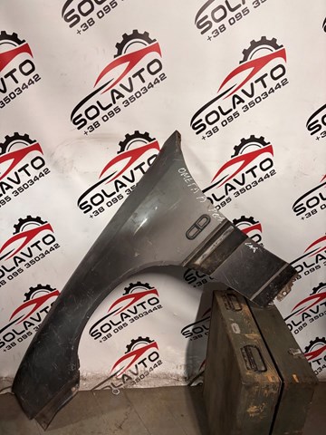 Переднє ліве крило 90376210 OPEL