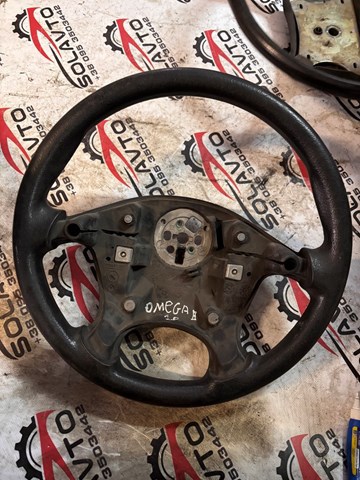 Руль 90511452 OPEL