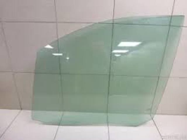 Скло водійських дверей 9201A6 PEUGEOT