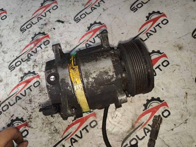 Компресор системи кондиціювання 926005849R RENAULT