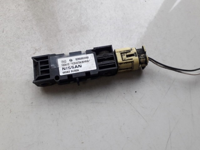 Датчик Айрбег передній 985829U00A NISSAN
