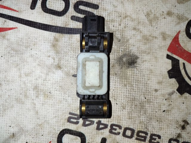 Датчик AIRBAG передній 98830AY00A NISSAN