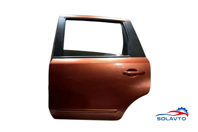 Двері задні Nissan Note