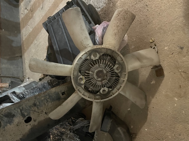 В'язкова муфта вентилятора 21082EB30A NISSAN