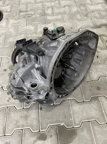 КПП в зборі 320108603R RENAULT