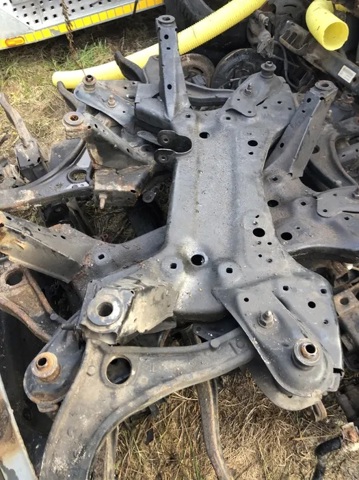 Передня балка 544010095R RENAULT