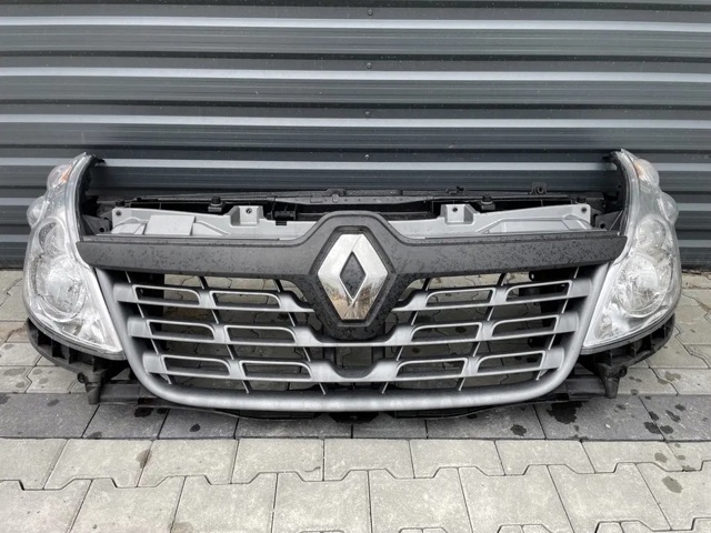 Решітка радіатора 623104199R RENAULT