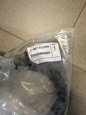 Кріплення кришки багажника 41007413518 BMW