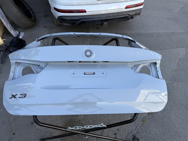 Двері багажника 41007494942 BMW