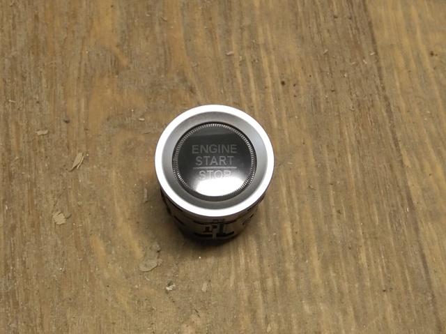 Кнопка запуску двигуна 35881TBAA01 HONDA