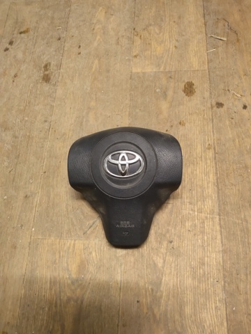 Airbag в мультируль 4513042100B0 TOYOTA