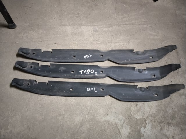 Накладка переднього лівого крила 5382860030 TOYOTA