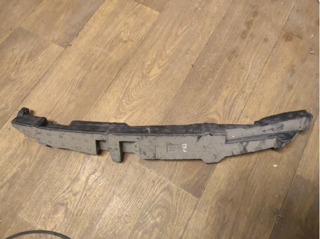 Ущільнювач крила 74105SWAA00 HONDA