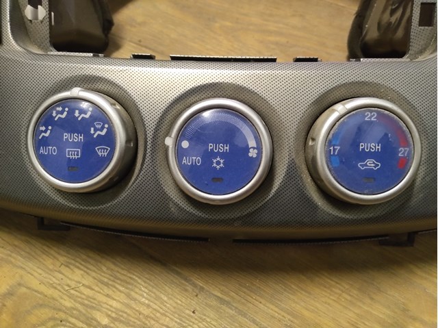 Апаратура регулювання контролю кондиціонування повітря MN123598 MITSUBISHI