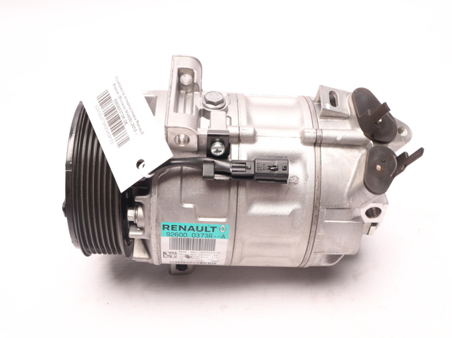 Компресор кондиціонера 926000373R RENAULT