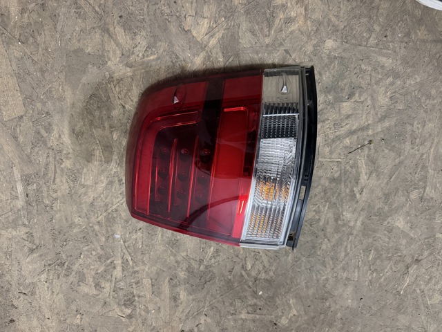 Задній правий стоп 8155160B70 TOYOTA
