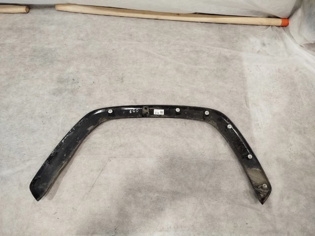 Розширювач/накладка арки переднього крила, правий 7560142170C0 TOYOTA