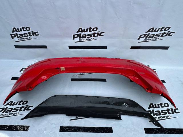 Кожух бампера заднього 8A6117906 FORD