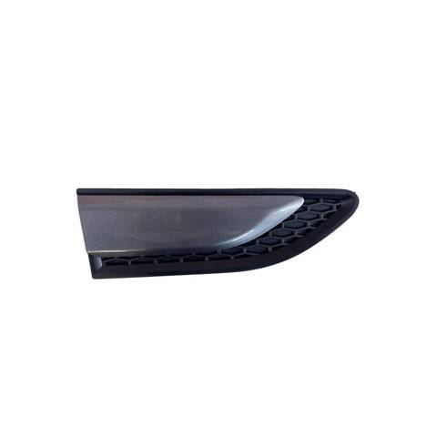 Молдинг переднього правого крила LR058535 LAND ROVER