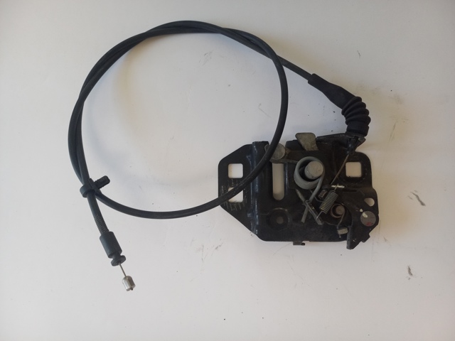 Замок капота, правий DS7A16700AE FORD