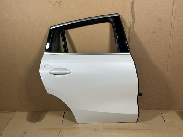 Двері задні, праві 41008497452 BMW