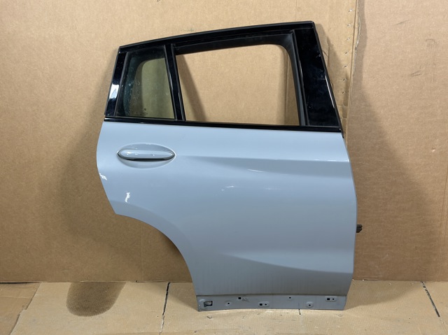 Двері задні, праві 41517478344 BMW