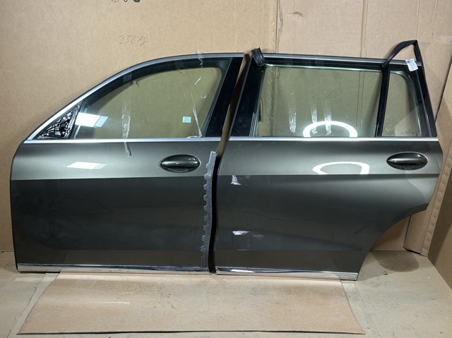 Двері задні, ліві 41527931201 BMW