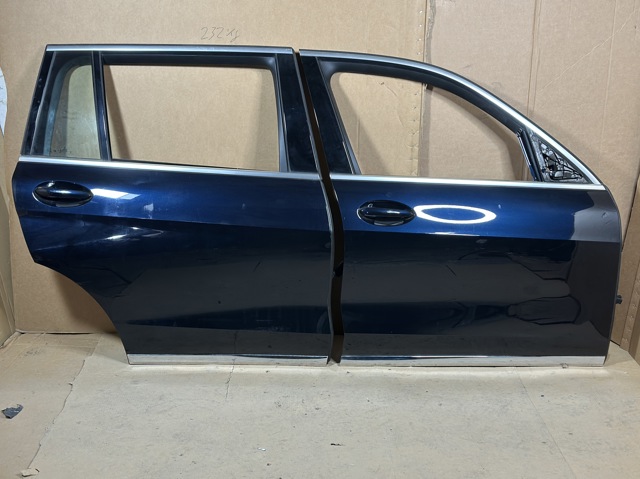 Двері задні, праві 41527931202 BMW