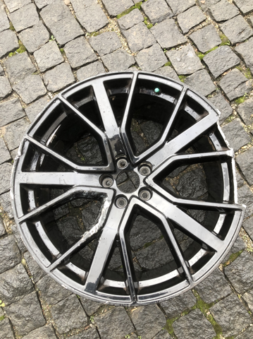 Диски литі (легкосплавні, титанові) 4KE601025AJ VAG