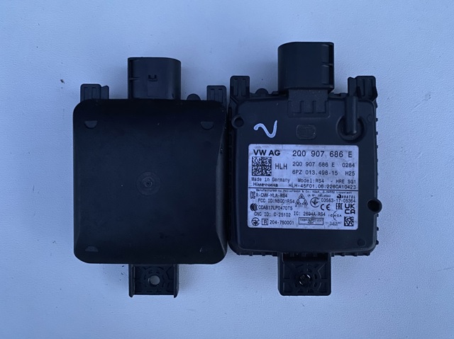Радар зміни смуги руху 2Q0907686E VAG