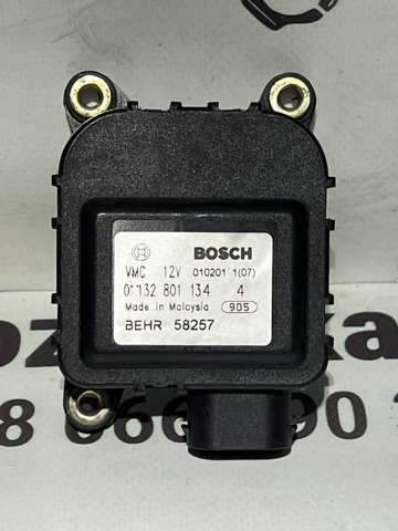 Мотор заслінки печі 0132801134 BOSCH