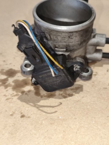 Заслінка повітряна 3510023701 HYUNDAI