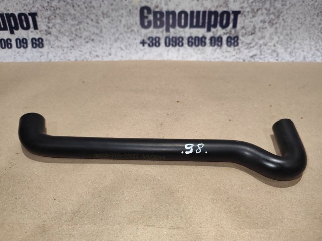 Трубка картера повітряна V102937 VAICO
