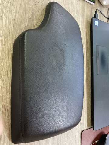 кришка подлоктніка 51169285129 BMW