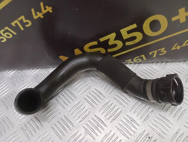 Шланг/патрубок системи охолодження 11537593513 BMW