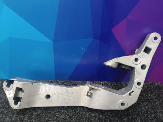 Балка кріплення коробки передач 22328486998 BMW