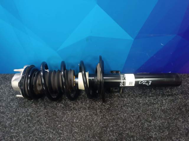 Стійка передня права 31306890944 BMW