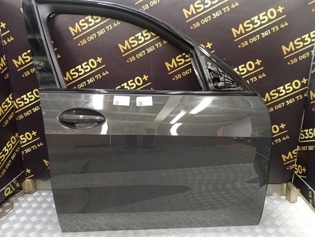 Пасажирські передні двері 41518738552 BMW