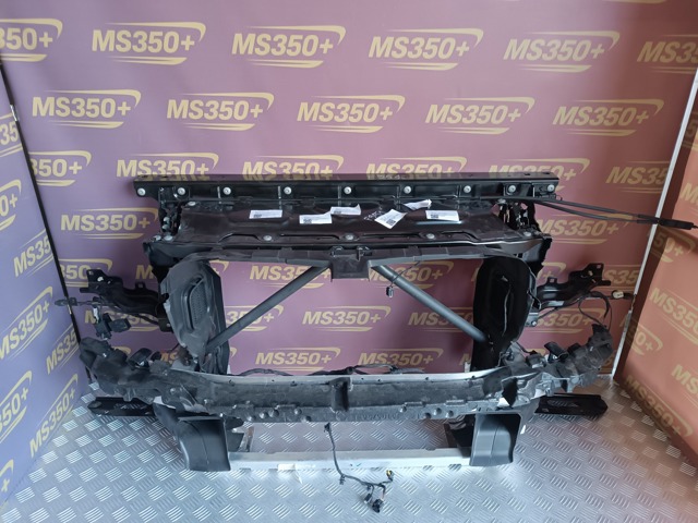 Шина бампера переднього 51118070229 BMW