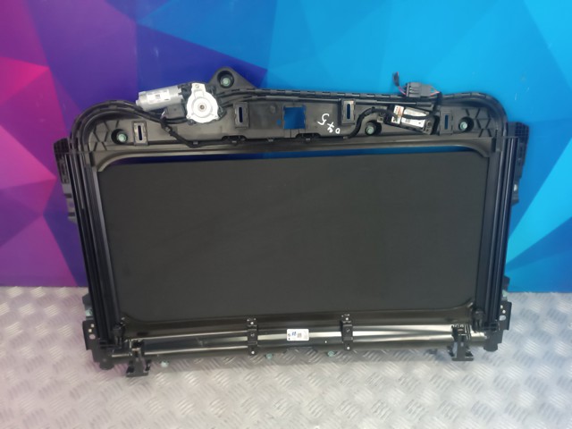 Кришка люка даху передня 54109466709 BMW