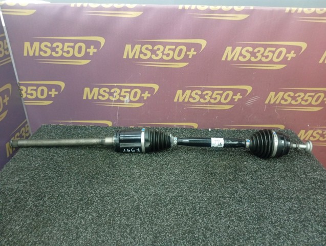 Привід правий 8486203 BMW
