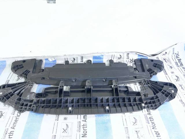 Обвіс бампера 5261833110 TOYOTA