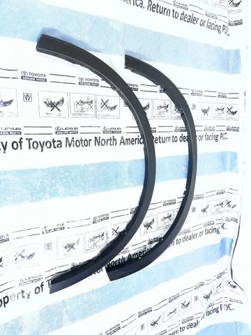 Розширювач передньої арки колеса, правий 75601F4010 TOYOTA