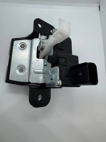 Замок задніх дверей 81230G6010 HYUNDAI