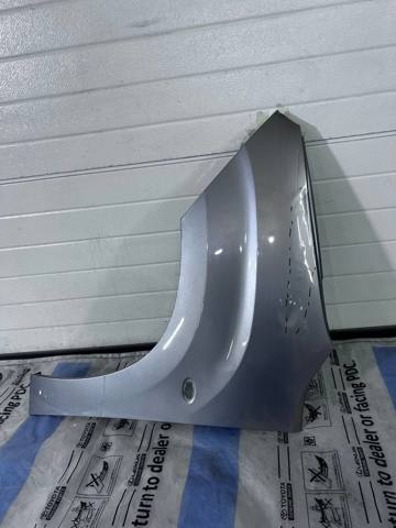Ліве переднє крило 9816482780 TOYOTA